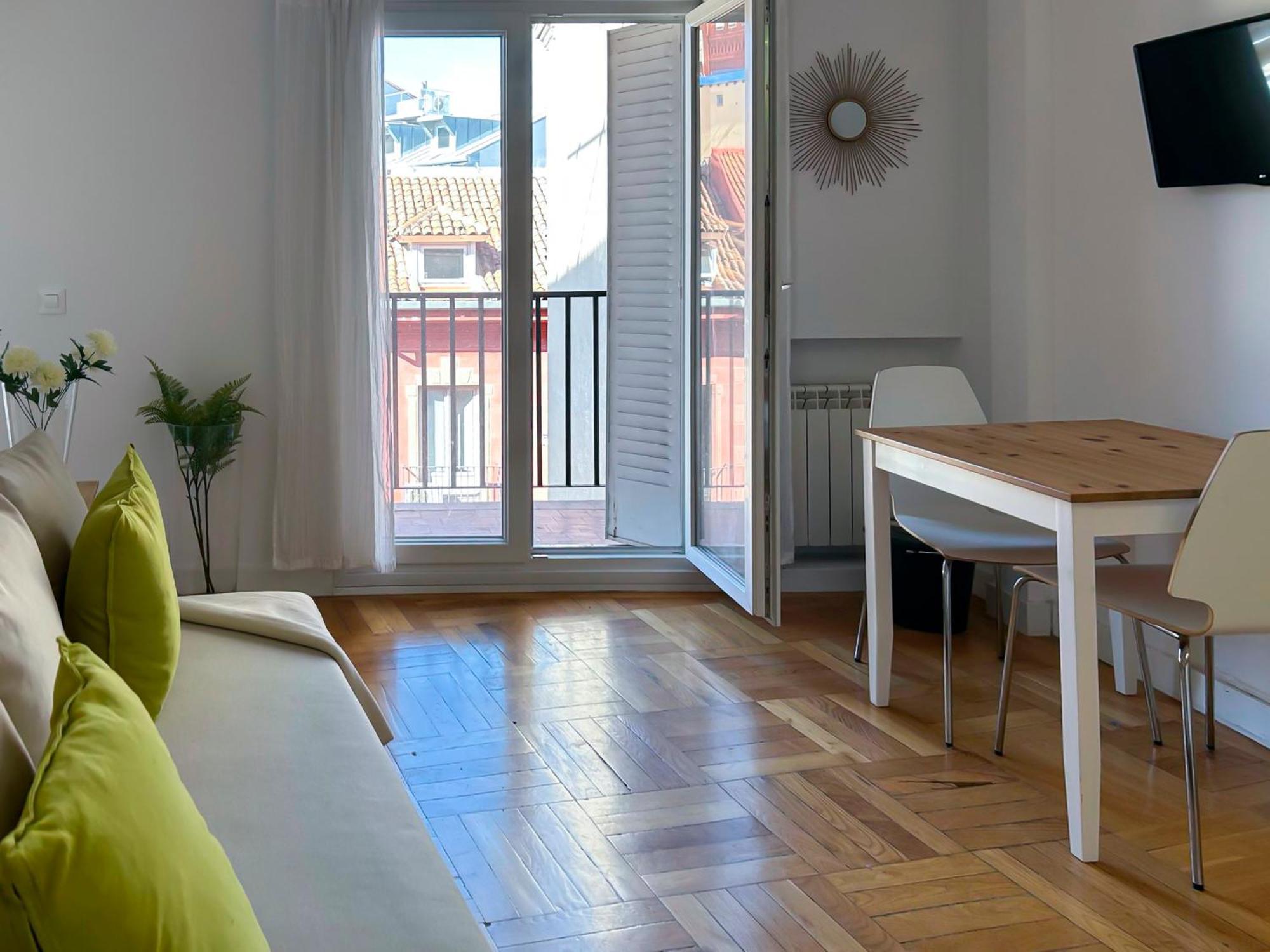 Charming Sol Studios Madrid Exterior foto